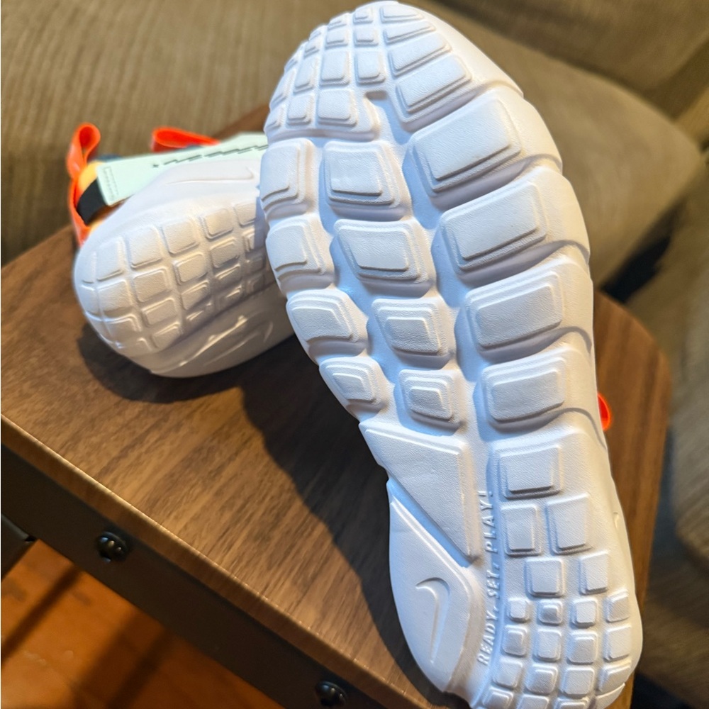 Nike Youth Sneakers with Orange Interior - Picture 3 of 5